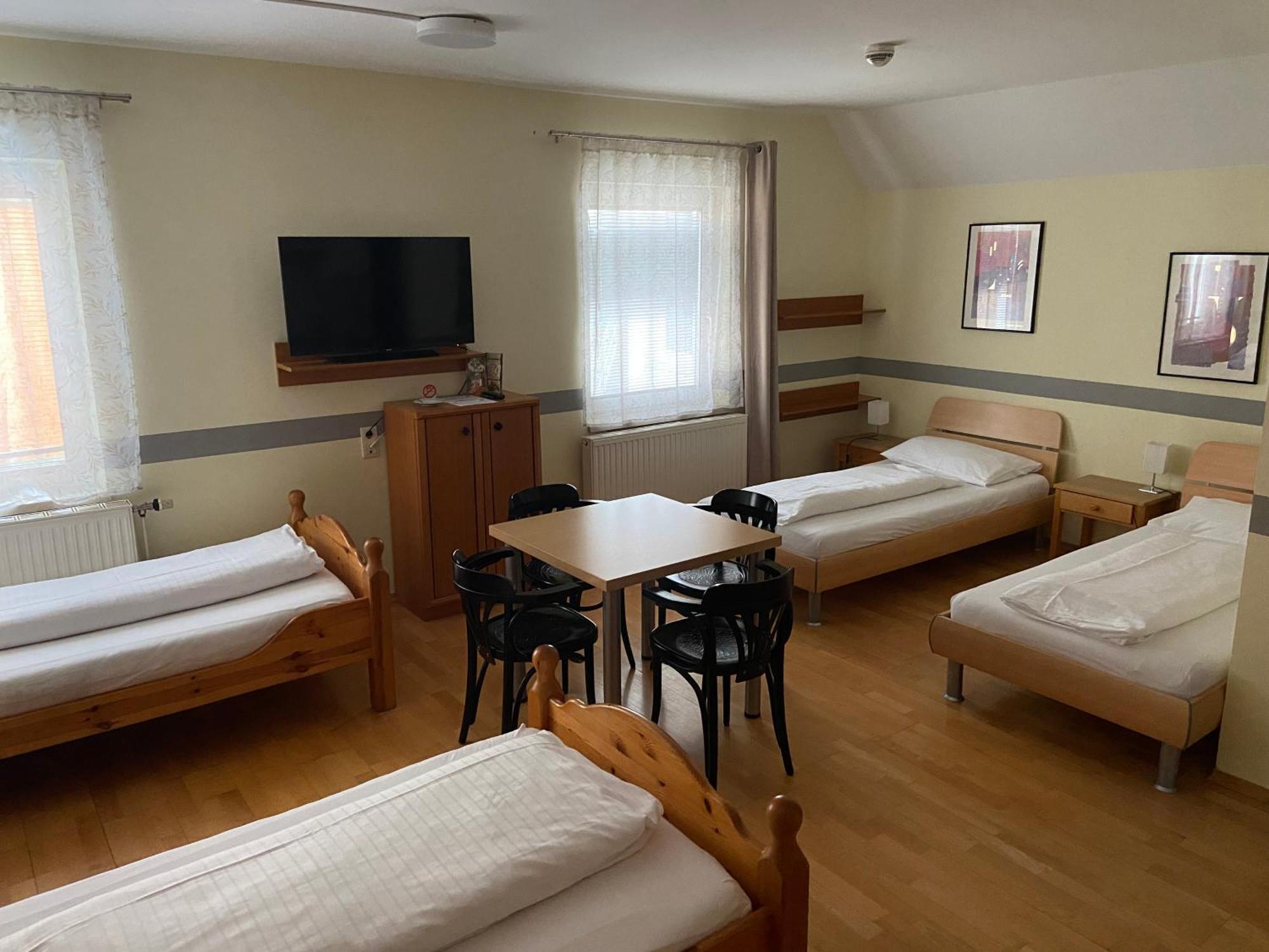 Schlafgut Hotell Sankt Poelten Rom bilde