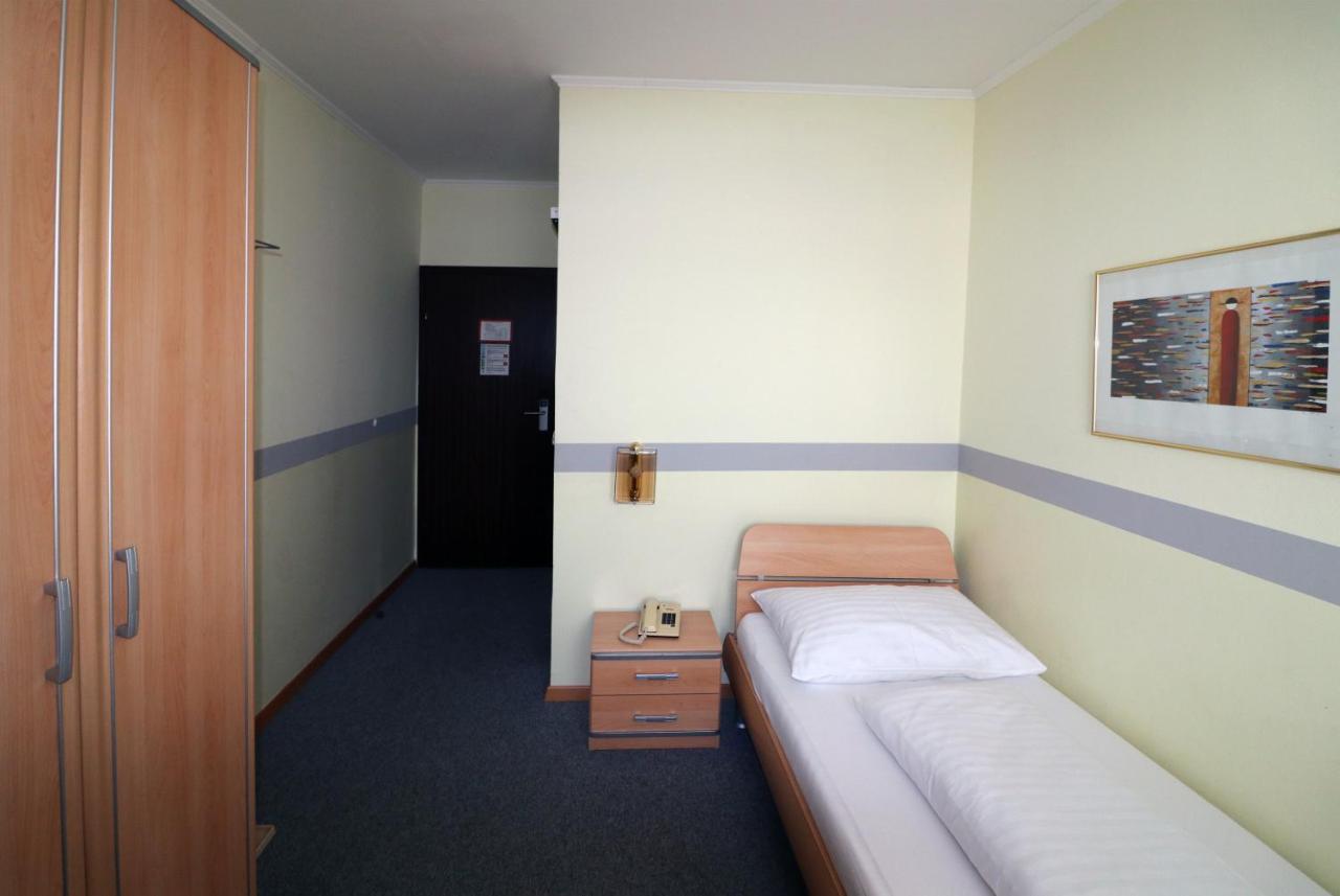 Schlafgut Hotell Sankt Poelten Eksteriør bilde